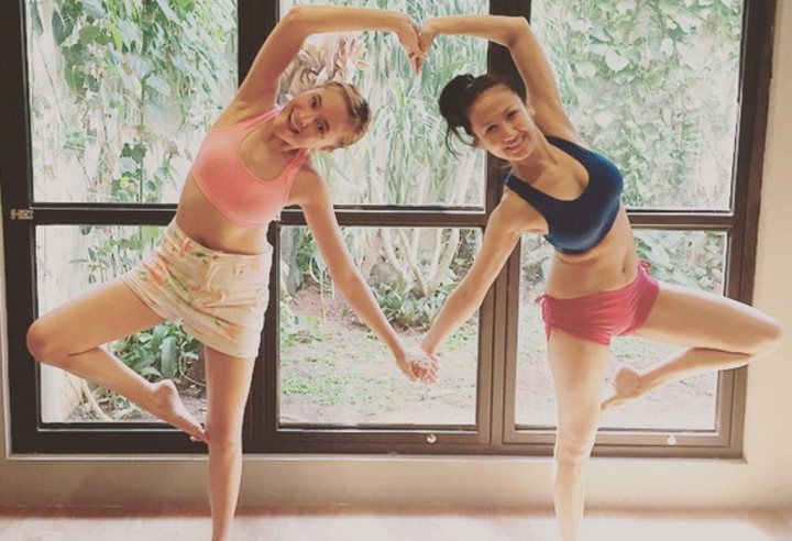 Bosan Fitness, Marshanda Tekuni Acroyoga