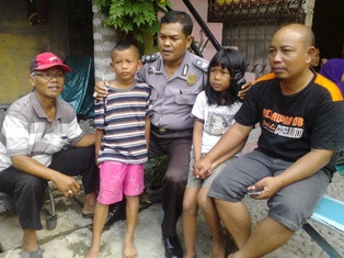 Ayah Pendaki Gunung Lawu Tak Setuju Larangan Anak-Anak Mendaki