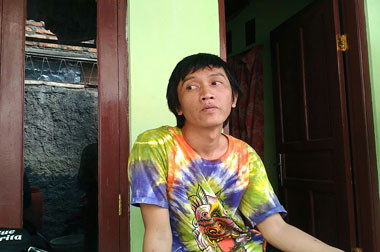 Dedi akan Tuntut ke Kepolisian