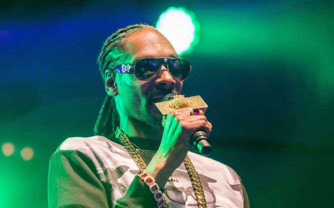 Snoop Dogg Tersangkut UU Anti Pencucian Uang