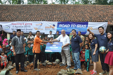 Seven Event Ajak Siswa Sekolah ke GIIAS 2015   