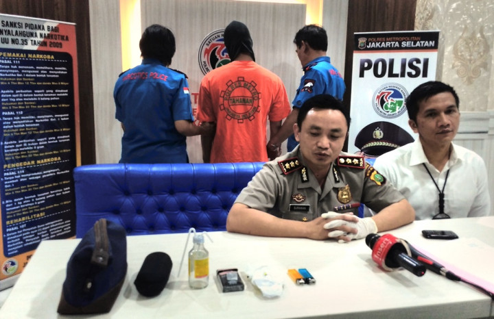 Eza Gionino Pengguna Aktif Narkoba Sejak 6 Bulan Lalu