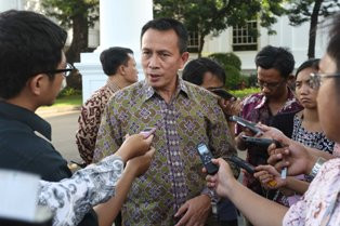 Meski Jadi Tersangka, Suparman Marzuki Tetap Jalani Tes Wawancara