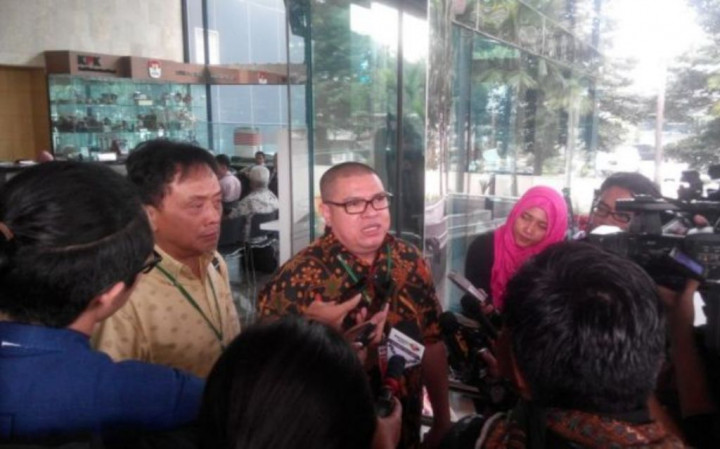 Pengacara Merengek Perkara Bansos Gatot Dilimpahkan ke KPK