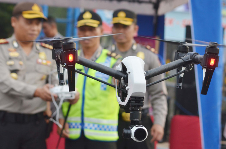 Aturan Penggunaan <i>Drone</i>