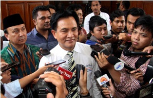 Yusril Minta Kejati Pelajari Putusan Praperadilan Dahlan Iskan