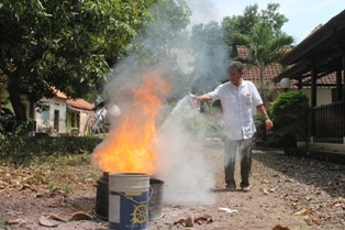 15 Inovasi Produk Kimia Dihasilkan Pria Lulusan SMP Ini