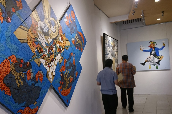 Galeri Apik 'Kawinkan' Seni Kontemporer dan <i>Vintage Stamps</i>