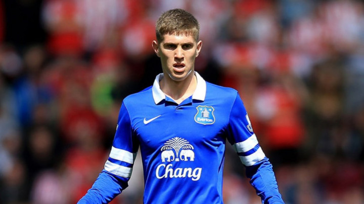Everton Bersedia Lepas Stones ke Chelsea, Asal...