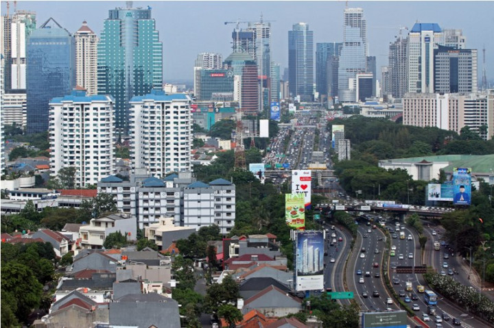 Pemprov DKI Tak Tegas Tindak Pusat Bisnis di Atas Lahan Hijau