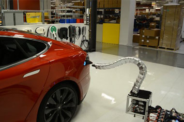 Tesla Kembangkan <i>Charger</i> Otomatis untuk Mobil Listrik  