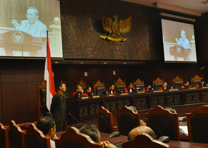 RI Negara Pertama Abad-21 yang Punya MK  