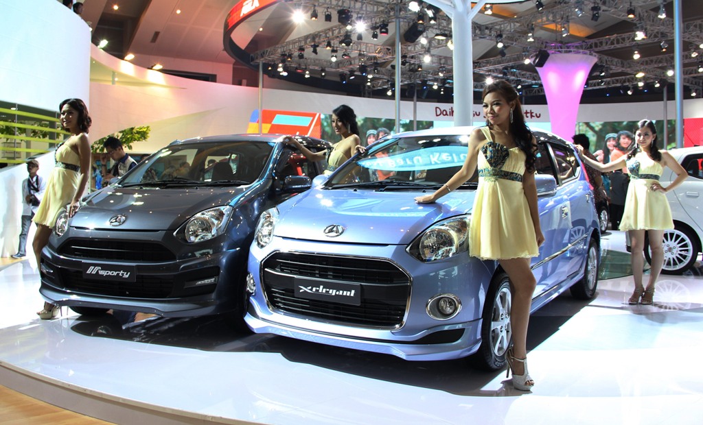 ilustrasi Kendaraan bermotor  Foto Terbit