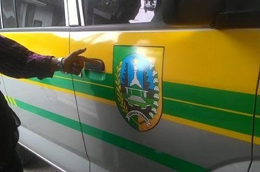 Pemkab Jombang Diminta Perhatikan Perubahan Warna Logo