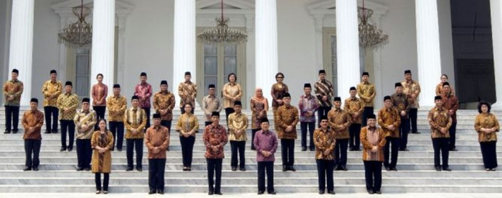 Jokowi Urged to Involve Senior Economists