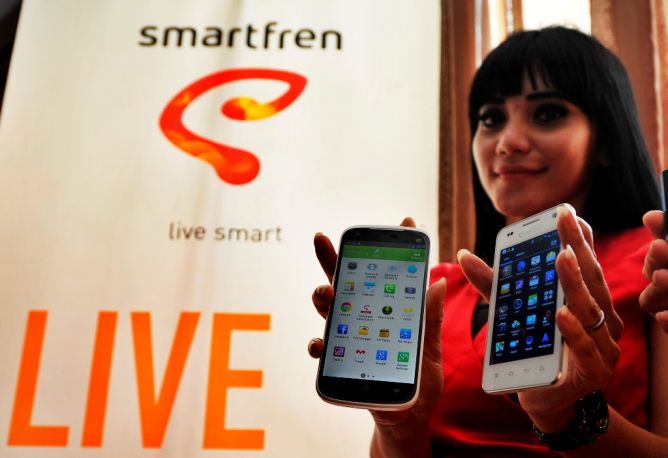 Smartfren akan Rilis Ponsel Kelas Premium 