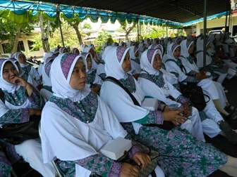 11 Calhaj dari Kabupaten Sampang Gagal Berangkat ke Mekkah 