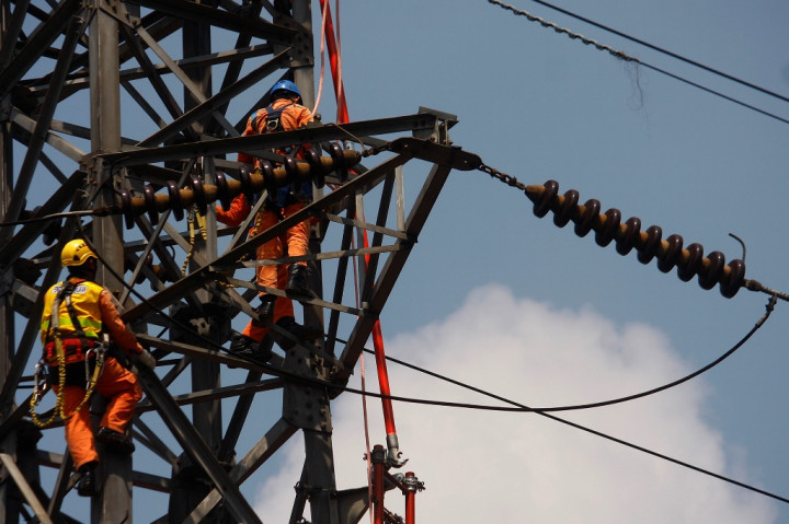 BUMI Berminat Terjun ke Proyek Pembangkit Listrik 35 Ribu MW
