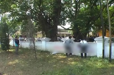 Gambar Diduga Mirip Lambang PKI Bertebaran di Universitas Jember