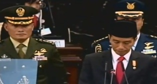 Di Depan Dewan, Jokowi Tegaskan Pemerintah Netral Terkait Konflik Parpol