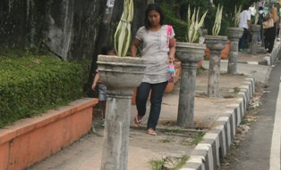 Pemerintah dan Polisi Salah Fungsikan Trotoar