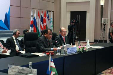 Pengaduan Konstitusional Lindungi Hak Warga Negara   