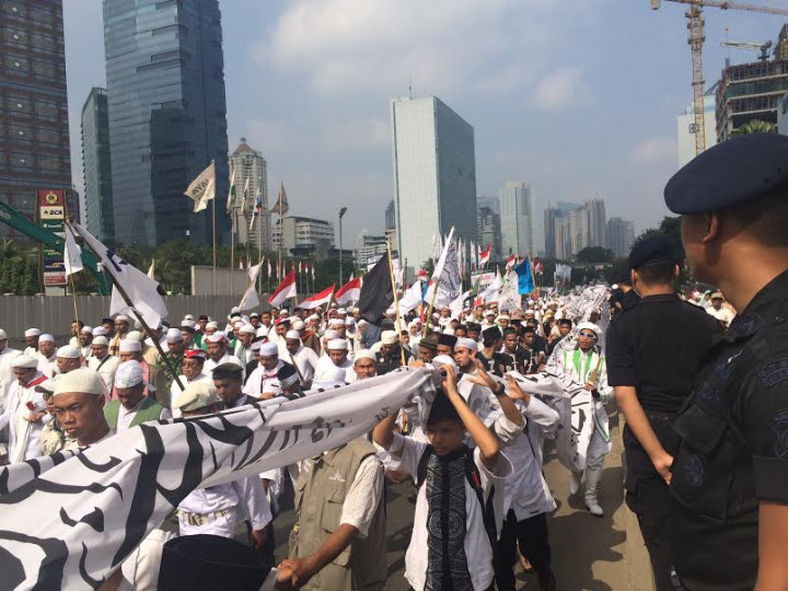 Ratusan Ribu Peserta Parade Tauhid Penuhi Area CFD