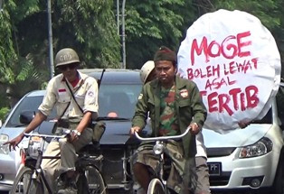 Komunitas Onthel Solo Ingatkan Moge Tertib Berlalu Lintas