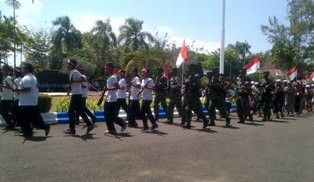 Dihantui Atribut Terlarang, Bupati Sampang Deg-degan Lihat Drama Perjuangan