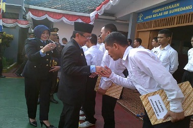 Ratusan Warga Binaan LP Sumedang Dapat Remisi Khusus