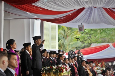 Not Saluting at Flag Hoisting, Netizens Bullied JK