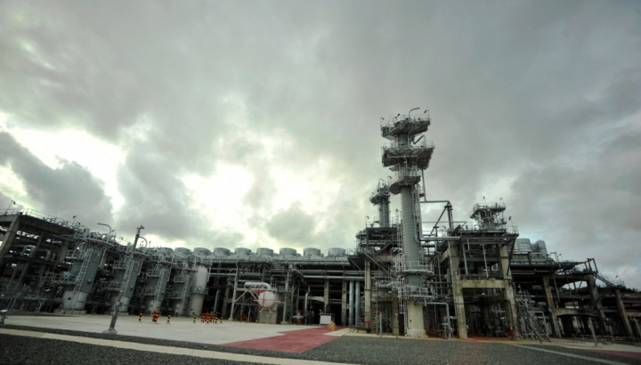 Pengapalan Perdana Kondensat MedcoEnergi dari Lapangan Gas Senoro