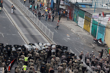 RS Hermina Jatinegara Rusak Terimbas Rusuh Kampung Pulo