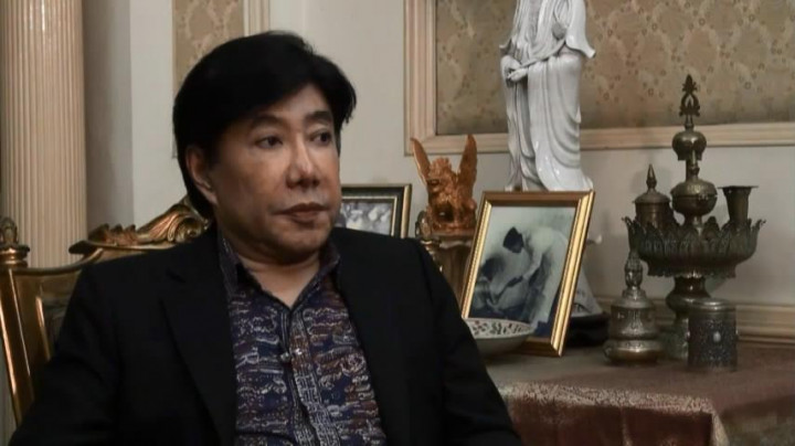 Di Balik Keindahan Melati Suci  