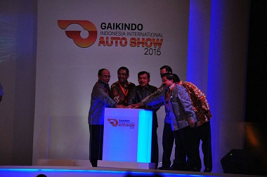 Vice President Jusuf Kalla Officially Opens GIIAS 2015 