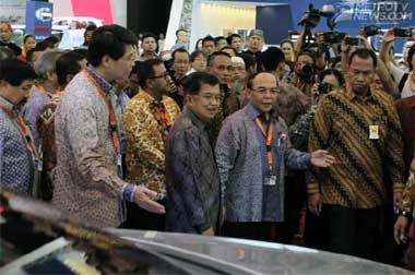 Jusuf Kalla Tak Hampiri <i>Booth</i> Nissan-Datsun    