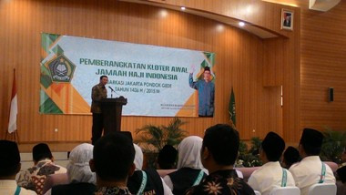 Ikut Lepas Jamaah Haji, Ahok Minta Doa untuk Jakarta