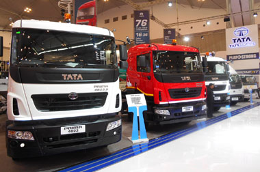 Ternyata di GIIAS 2015 Ada Truck Pintar!