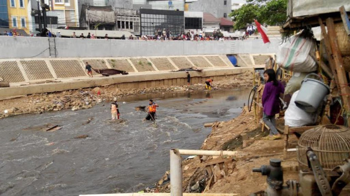 Warga Ajak Ahok Diskusi Soal Relokasi Bukit Duri Tongtek