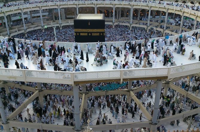 Musim Haji, Sejumlah Toko Perbanyak Stok Cinderamata