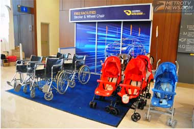 <i>Stroller</i> dan Kursi Roda Disiapkan untuk Pengunjung GIIAS 2015 