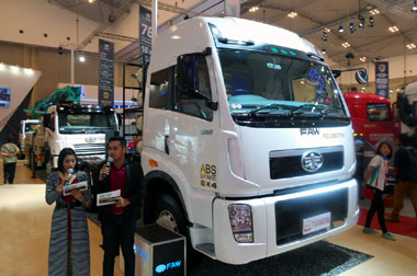 FAW Tawarkan <i>Truck</i> dengan Kenyamanan Eropa 