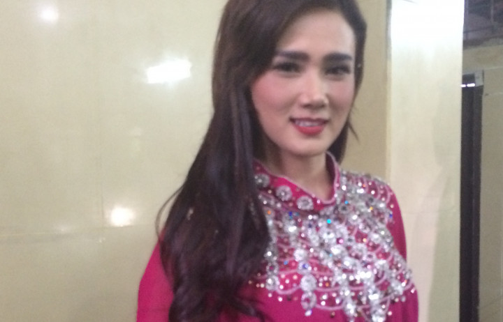 Mulan Jameela Rayakan Ultah ke-36 Bersama Anak Panti Asuhan