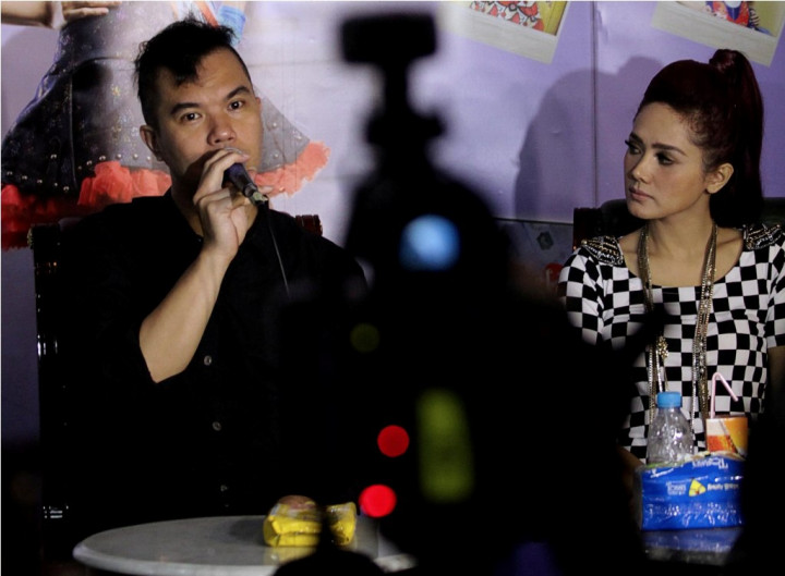 Dhani dan Mulan Ingin Punya Anak Perempuan Lagi 