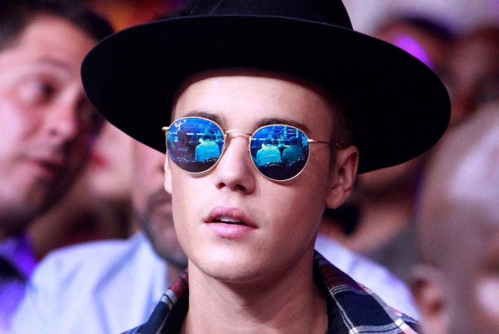 Justin Bieber Dilarang Wawancara <i>Live</i> di Televisi