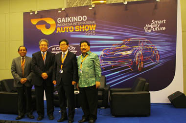 Presiden OICA Kagumi Penyelenggaraan GIIAS 2015  