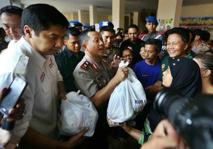 Polisi Masih Jaga Kampung Pulo