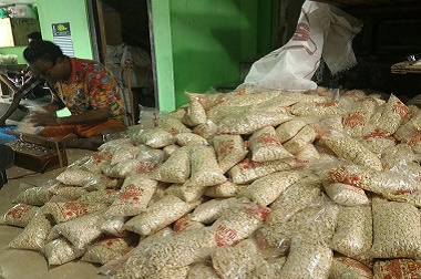 Harga Tempe Pakai Kedelai Impor belum Naik