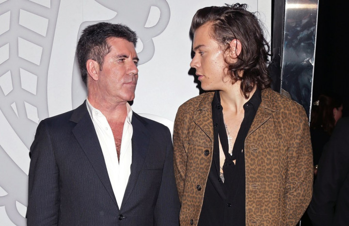 Simon Cowell Tak akan Dorong One Direction Reuni