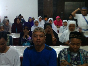 Empat Hari Tertunda, Calon Haji: Tensi Saya Naik